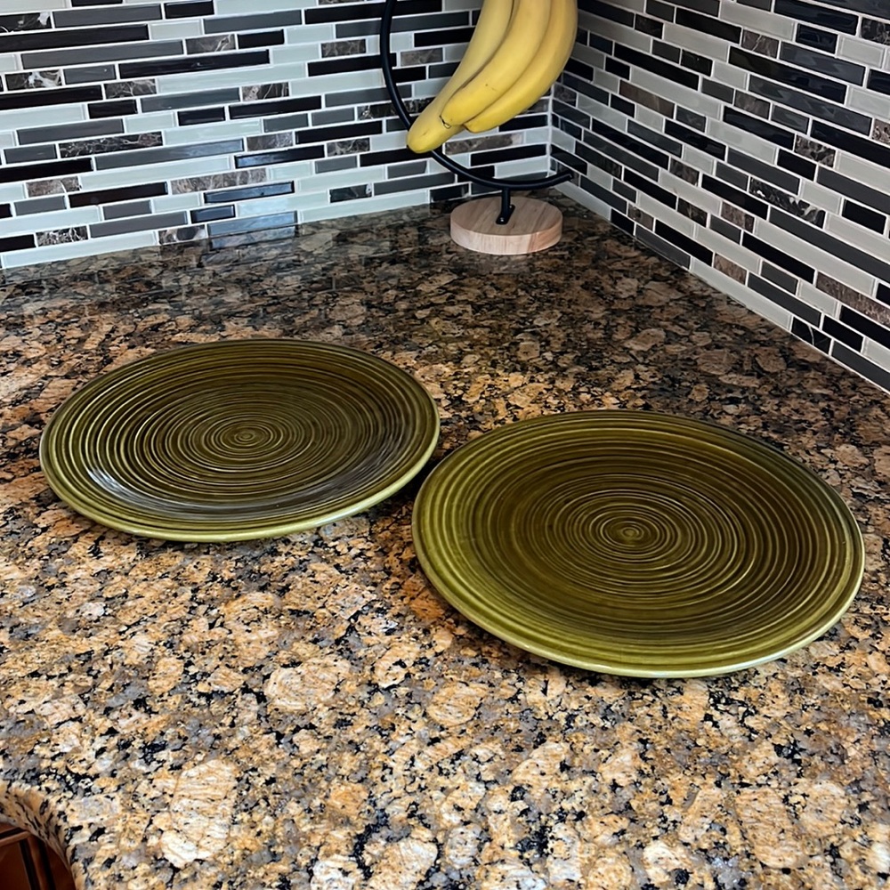 2x 11” Plates